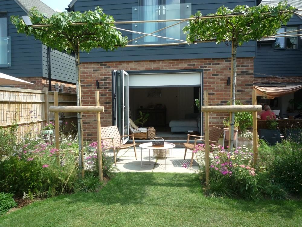 Banstead garden design by Nancy Rodgers